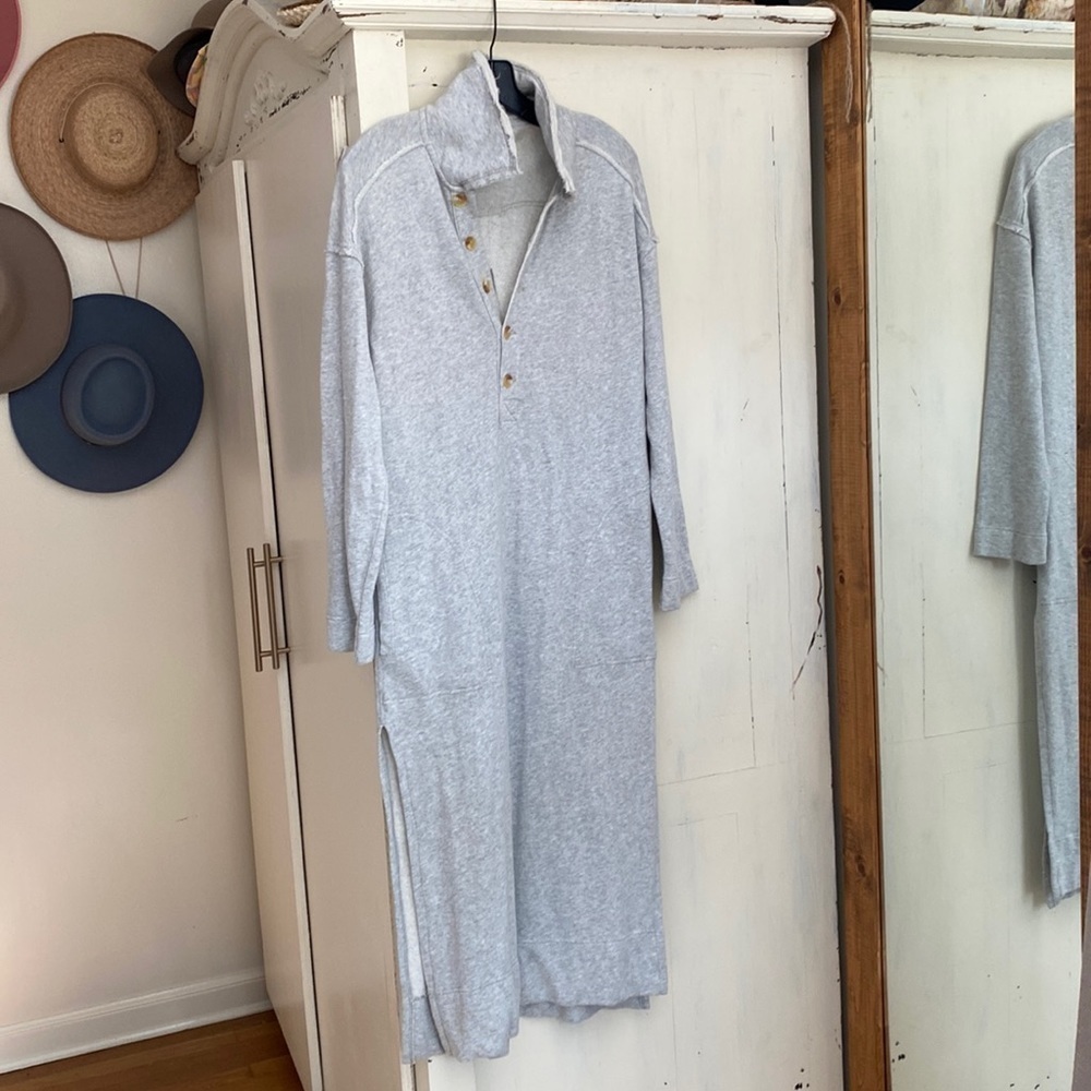 Free People - Picture 5 of 10